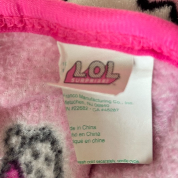 LOL Doll blanket - Picture 2 of 2